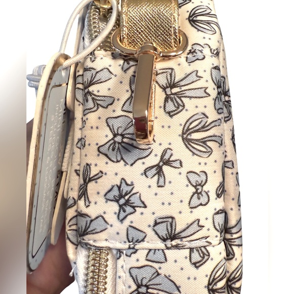 Mellow & Mod NWT Mini Golf Pouch Set 3 Golf Balls Bag Tag & Tees Clip on Bag - Picture 7 of 8